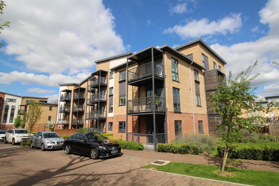 Images for Lawford Court,Grade Close,Elstree EAID:SIMMONSESTAPI BID:1