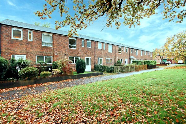 Hackney Close, Borehamwood - EAID:SIMMONSESTAPI, BID:1