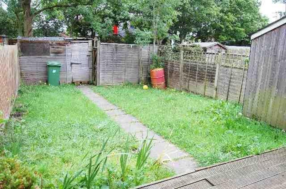 Images for Hackney Close, Borehamwood EAID:SIMMONSESTAPI BID:1